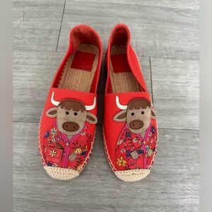 Tory Burch red shoes size 7, never worn. No box. 10000000% authentic